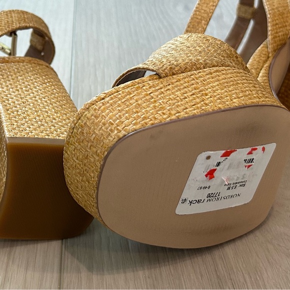 Nordstrom Rack NWT Tan Woven Platform Wedge Sandals. - Picture 3 of 6